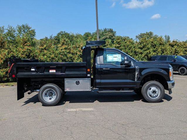Certified 2023 Ford F350 XL w/ Snow Plow Prep Package AWD/4WD image 2