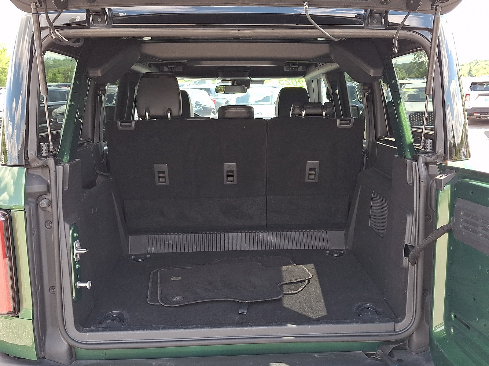 Certified 2025 Ford Bronco Outer Banks AWD/4WD image 29