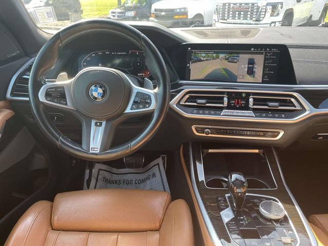 Used 2021 BMW X7 M50i w/ Cold Weather Package AWD/4WD image 16