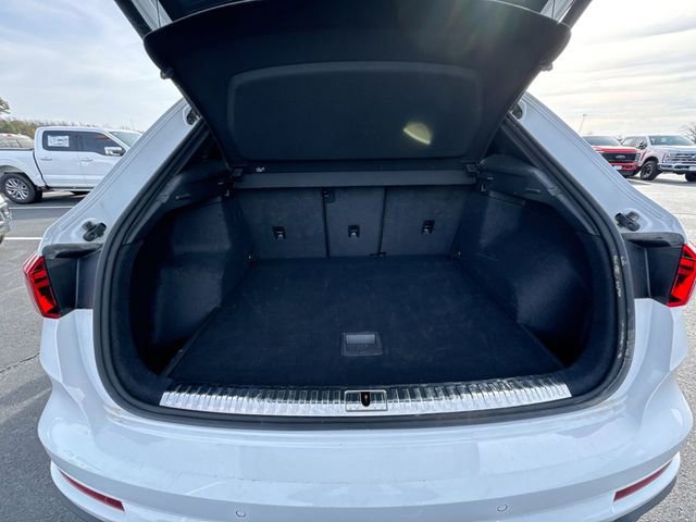 Used 2025 Audi Q3 2.0T Premium image 23