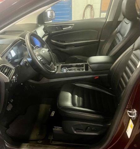 Certified 2022 Ford Edge SEL w/ Convenience Package AWD/4WD image 8