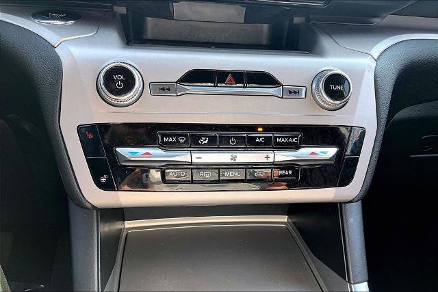 Certified 2023 Ford Explorer XLT w/ Equipment Group 202A image 31