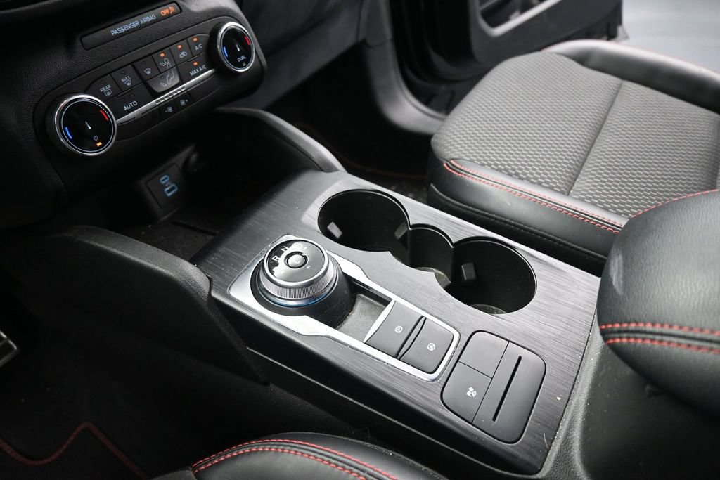 Certified 2023 Ford Escape ST-Line w/ Equipment Group 301A FWD image 18