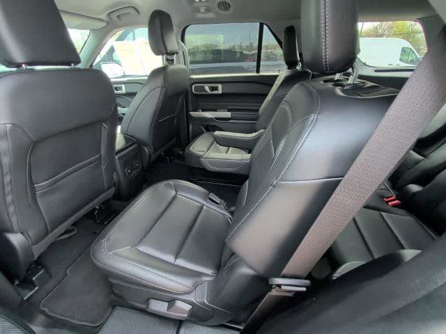 Certified 2023 Ford Explorer XLT w/ Equipment Group 202A image 13