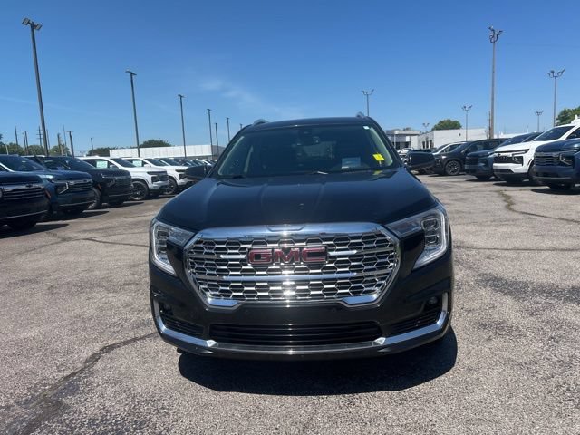 Used 2023 GMC Terrain Denali AWD/4WD image 8