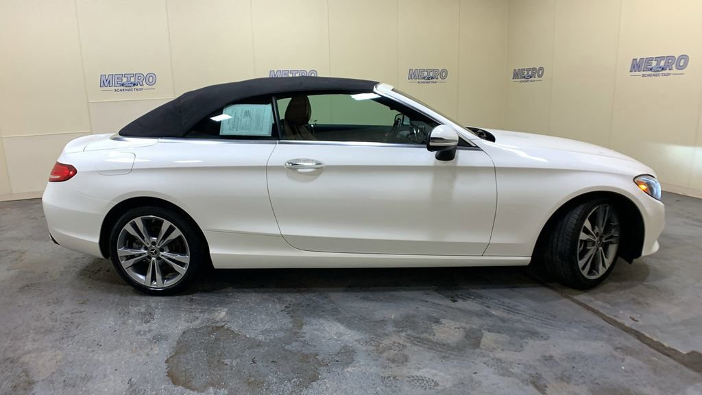 Used 2018 Mercedes-Benz C 300 4MATIC Cabriolet image 12