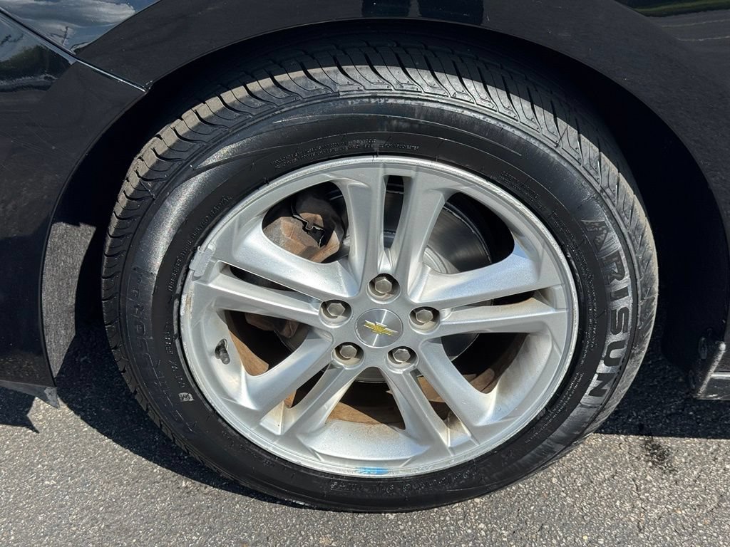 Used 2017 Chevrolet Cruze LT FWD image 37