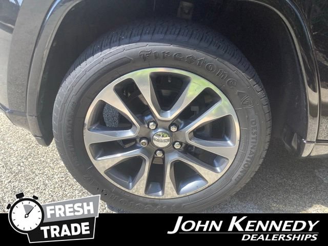 Used 2018 Jeep Grand Cherokee Overland AWD/4WD image 37