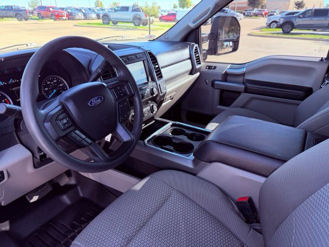 Certified 2022 Ford F250 XLT w/ Black Appearance Package AWD/4WD image 12