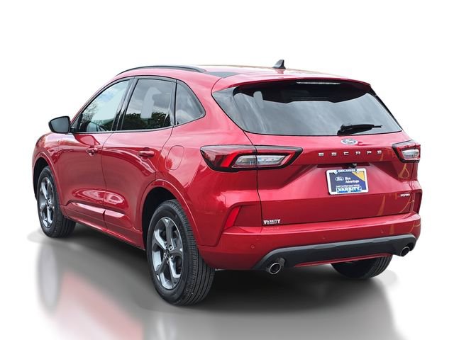 Certified 2024 Ford Escape ST-Line w/ Tech Pack #1 AWD/4WD image 3
