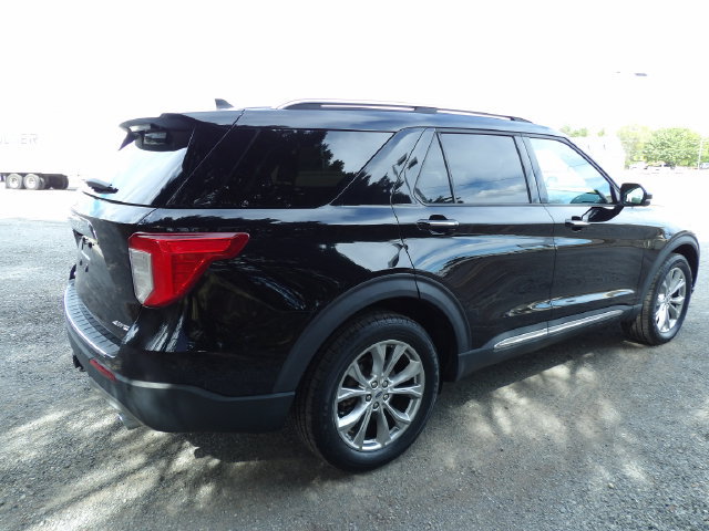 Certified 2021 Ford Explorer Limited w/ Equipment Group 301A AWD/4WD image 5