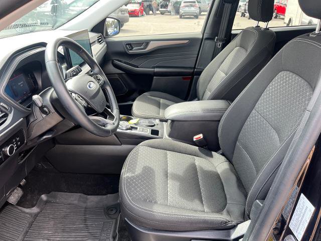 Certified 2025 Ford Escape Active w/ Tech Pack #1 image 17