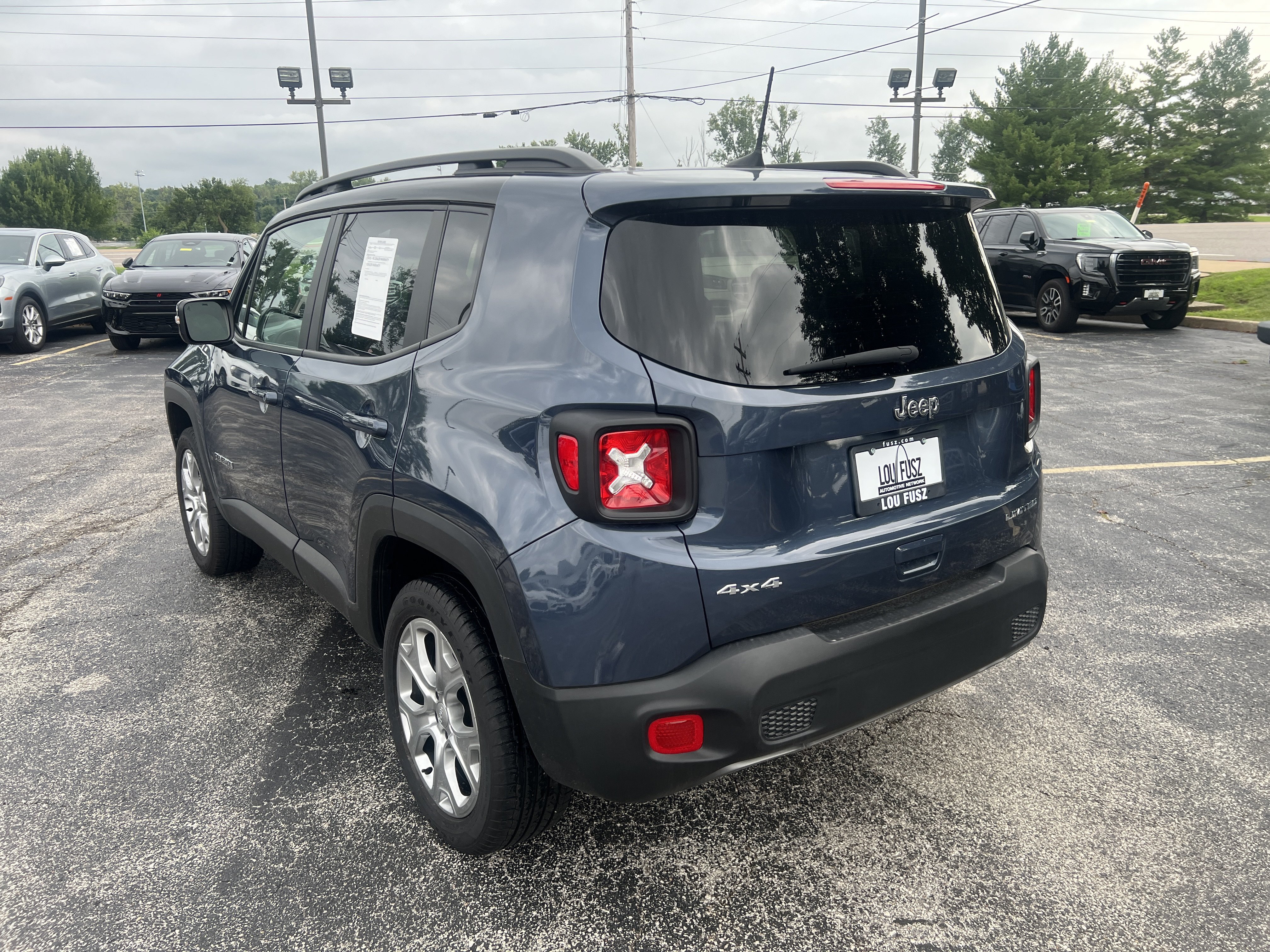 Used 2023 Jeep Renegade Limited AWD/4WD image 5
