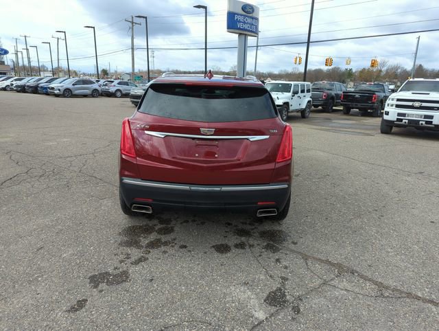 Used 2017 Cadillac XT5 Premium Luxury w/ LPO, Wheel Lock Package image 3