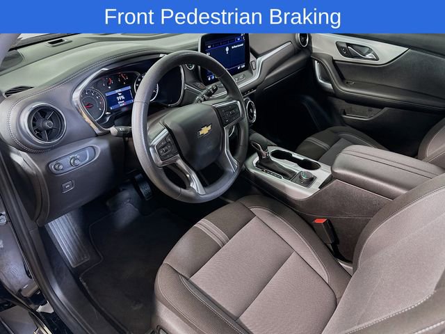 Used 2025 Chevrolet Blazer LT AWD/4WD image 11