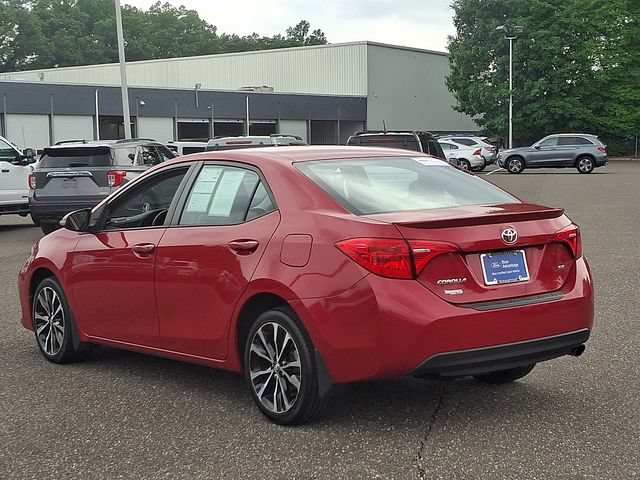 Used 2017 Toyota Corolla SE FWD image 4
