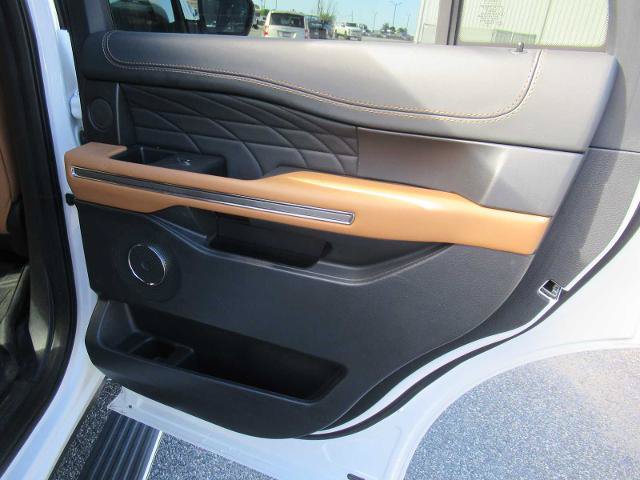 Certified 2022 Ford Expedition Platinum AWD/4WD image 19