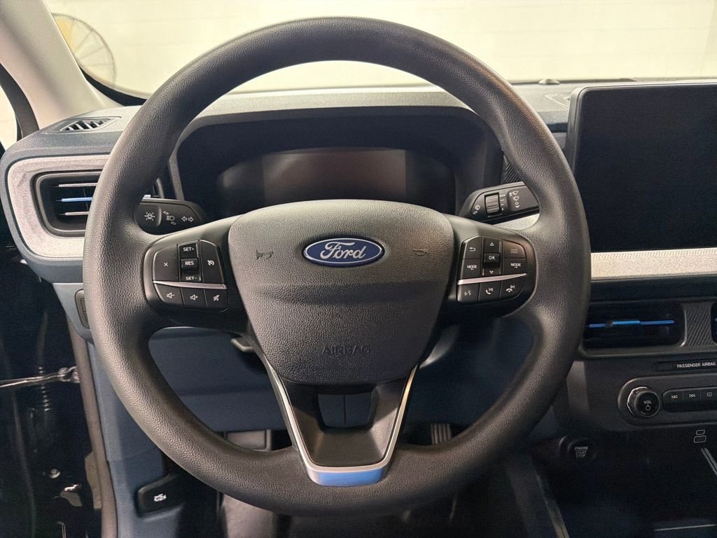 Certified 2025 Ford Maverick XLT image 18