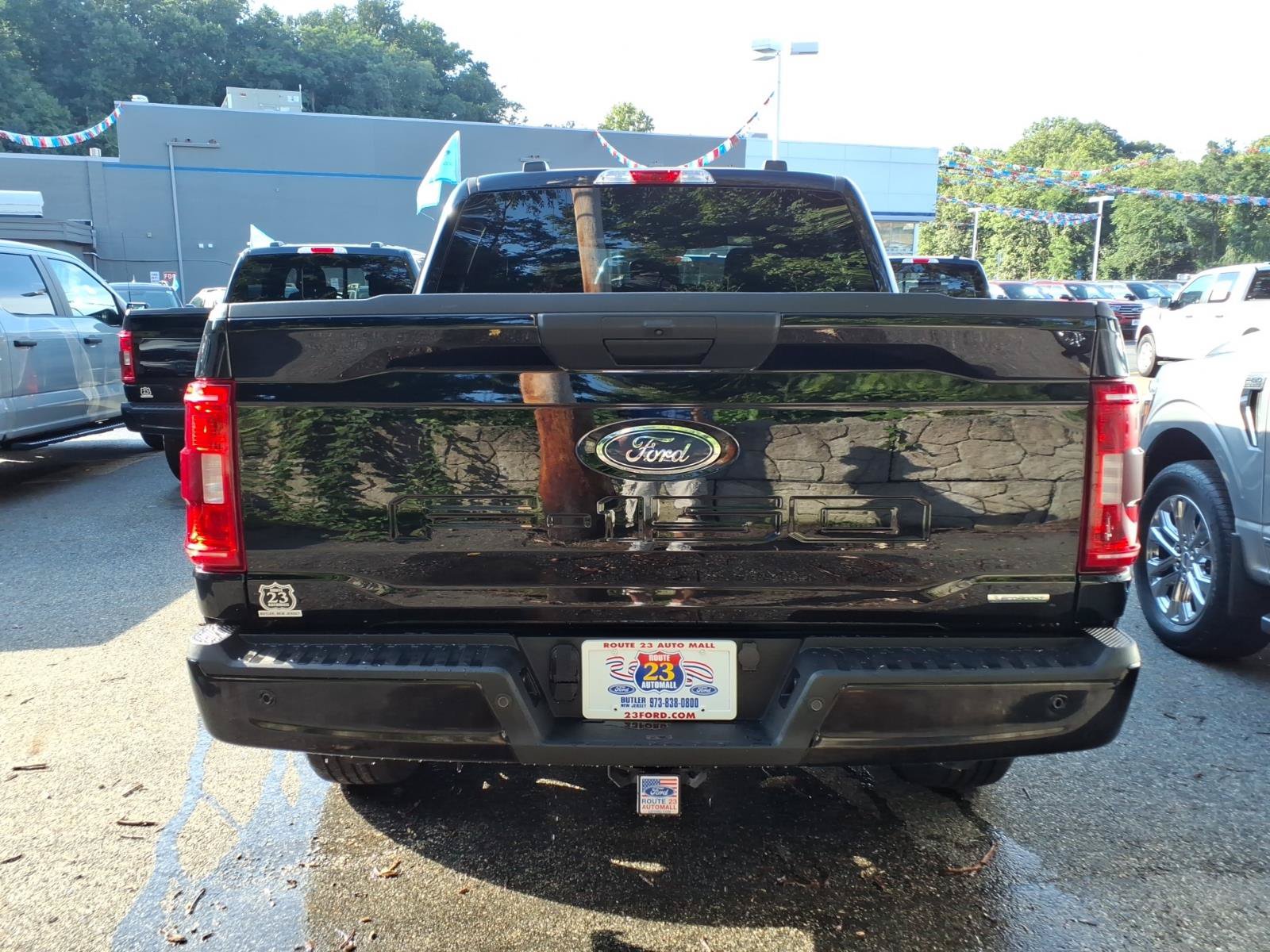 Certified 2023 Ford F150 XL w/ STX Appearance Package AWD/4WD image 7
