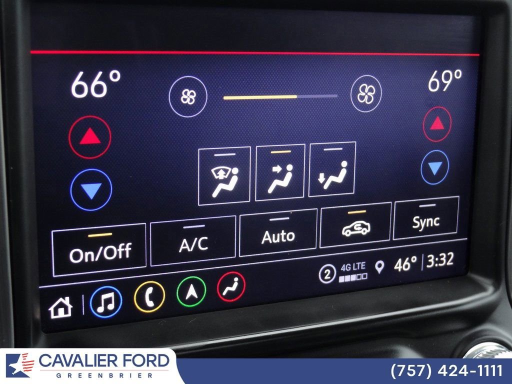 Used 2023 GMC Sierra 3500 Denali image 38