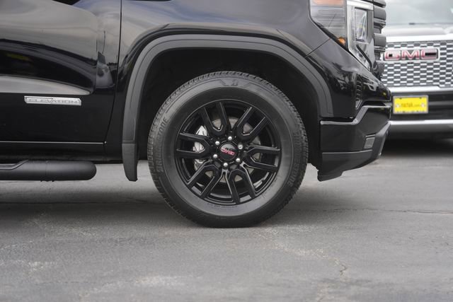 Used 2025 GMC Sierra 1500 Elevation image 7