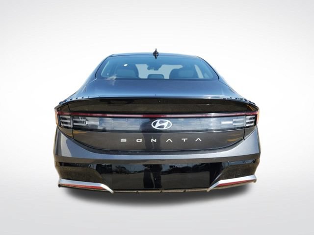 Used 2025 Hyundai Sonata SEL FWD image 8