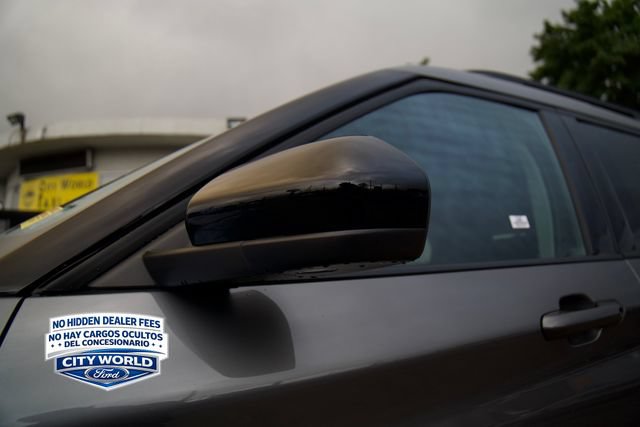 Certified 2024 Ford Explorer XLT w/ Equipment Group 202A AWD/4WD image 8
