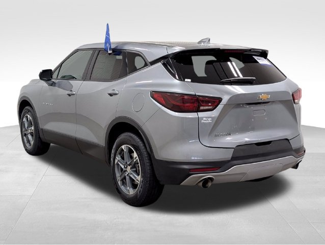 Used 2025 Chevrolet Blazer LT FWD image 21