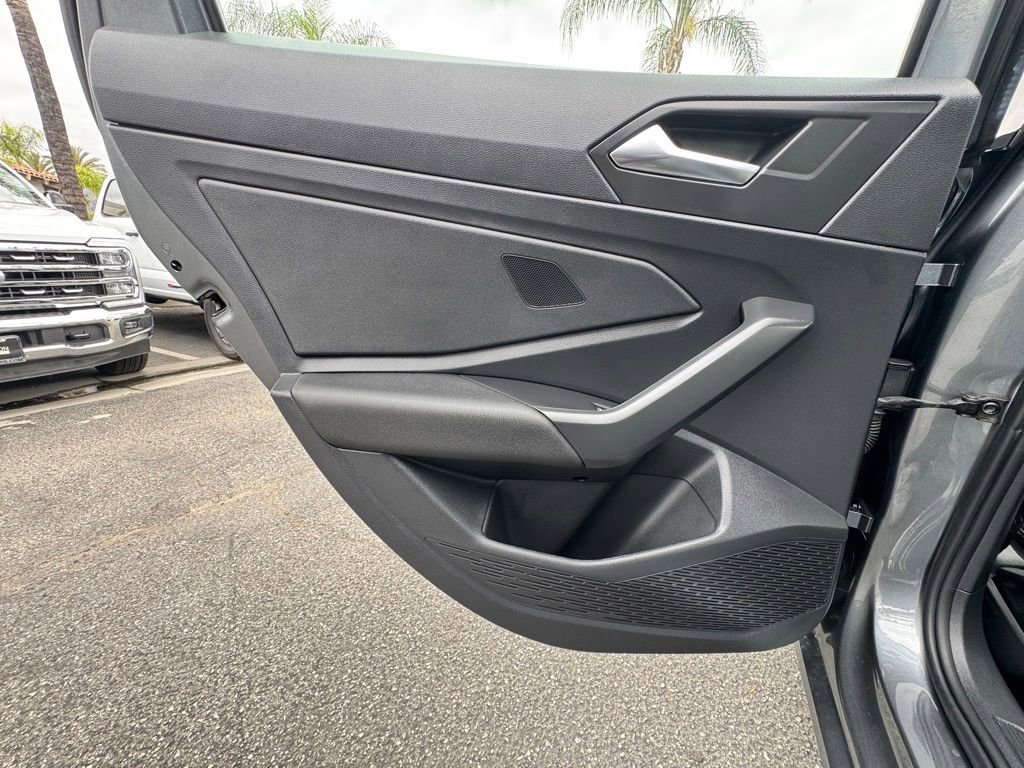 Used 2019 Volkswagen Jetta R-Line w/ R-Line Cold Weather Package FWD image 38