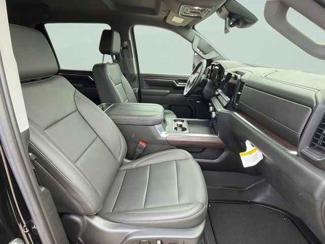 Used 2024 GMC Sierra 3500 SLT w/ SLT Premium Package AWD/4WD image 11