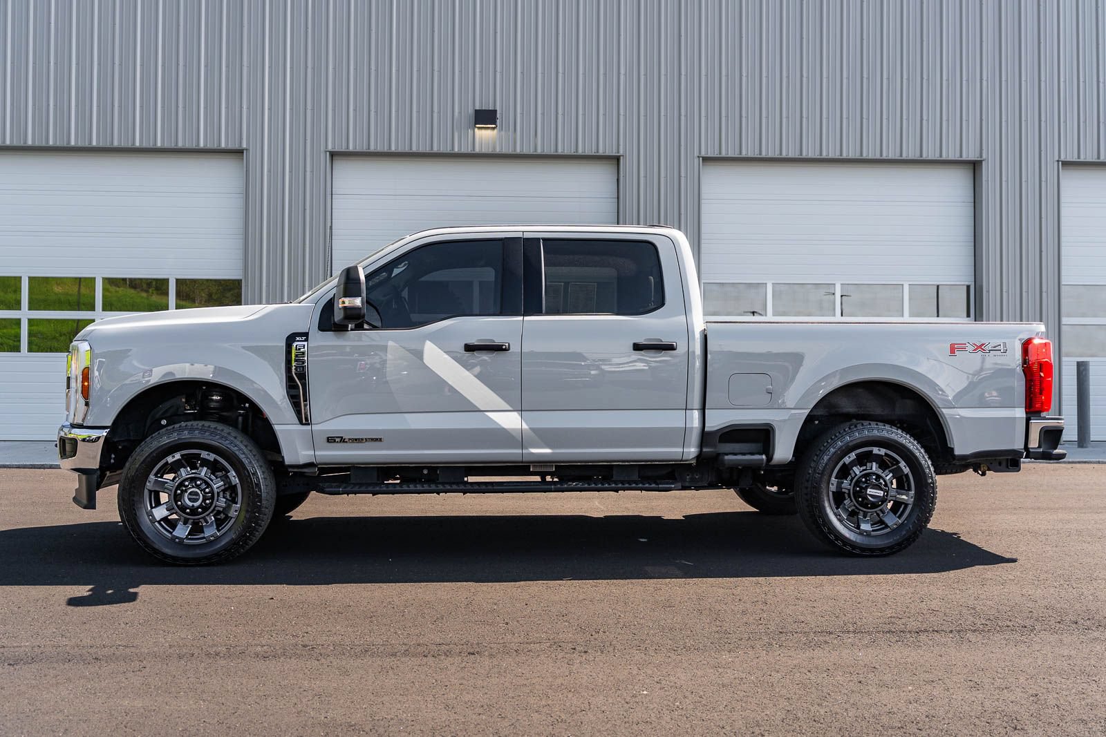 Certified 2025 Ford F250 XLT AWD/4WD image 4