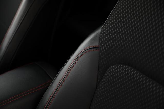 Certified 2025 Ford Escape ST-Line Elite w/ Tech Pack #1 image 21