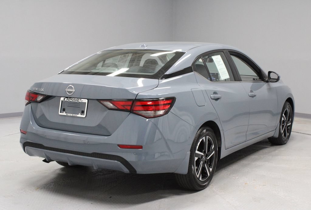 Used 2025 Nissan Sentra SV w/ Trunk Package FWD image 10