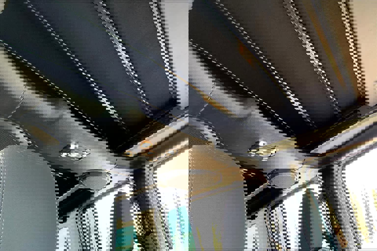 Used 2022 Jeep Wrangler Unlimited Rubicon 4xe w/ Steel Bumper Group image 25