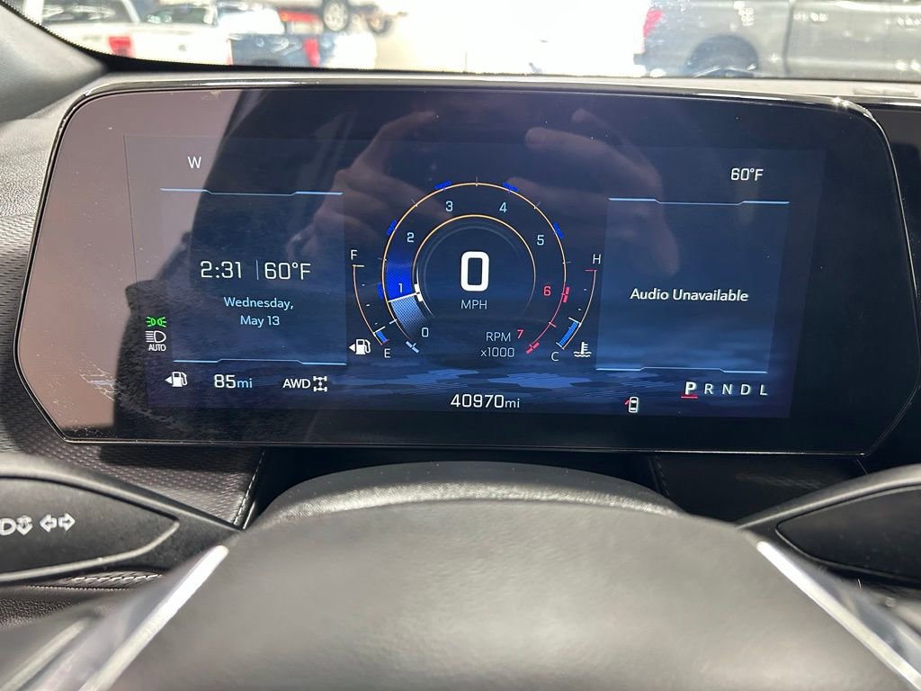 Used 2025 Chevrolet Equinox LT AWD/4WD image 16