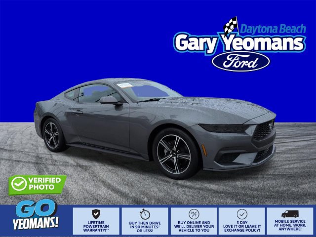Certified 2025 Ford Mustang Coupe RWD image 1