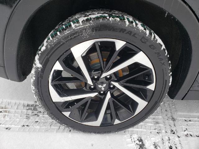 Used 2022 Mitsubishi Outlander SE image 27