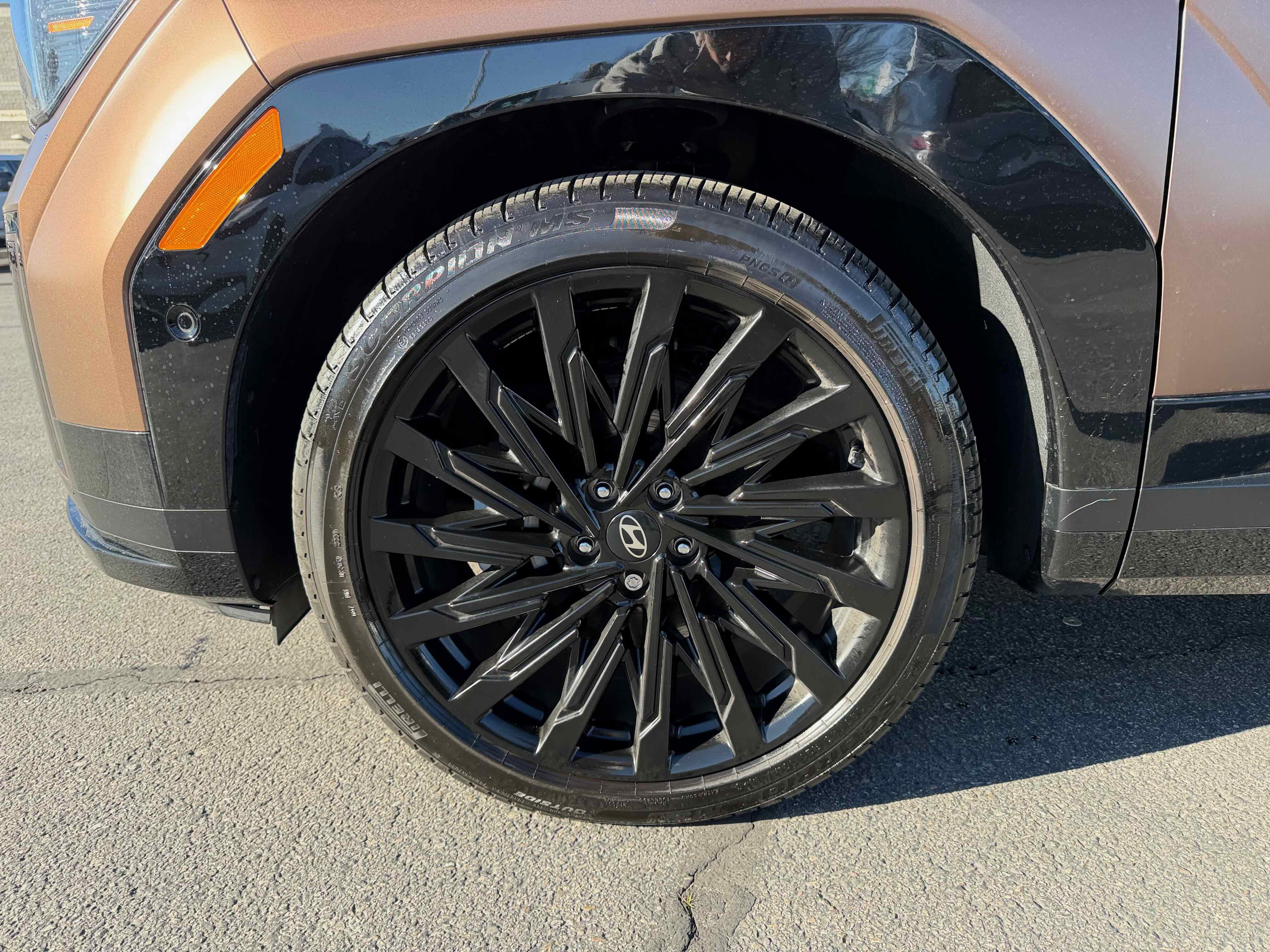 Used 2024 Hyundai Santa Fe Calligraphy image 14