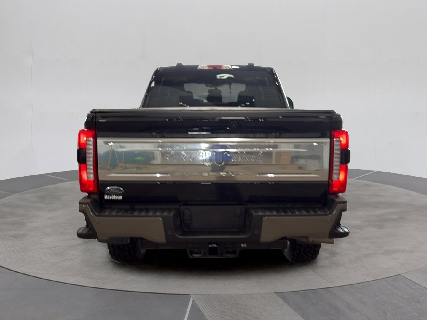 Certified 2026 Ford F250 King Ranch w/ FX4 Off-Road Package AWD/4WD image 5