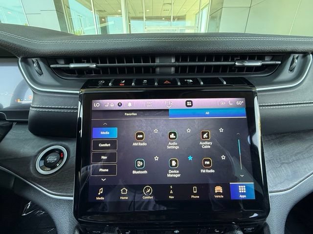 Used 2021 Jeep Grand Cherokee L Limited AWD/4WD image 30