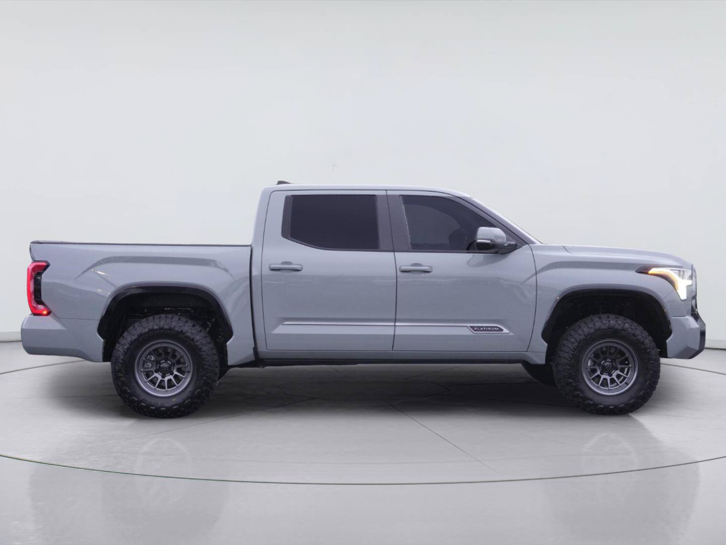 Used 2026 Toyota Tundra Platinum AWD/4WD image 5