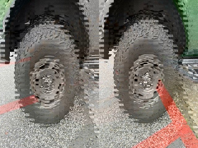 Certified 2024 Ford Bronco Badlands image 5