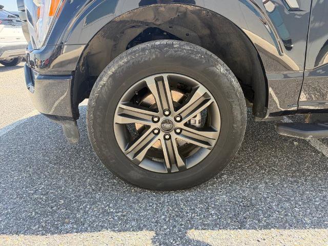 Certified 2022 Ford F150 XLT w/ Equipment Group 302A High image 21