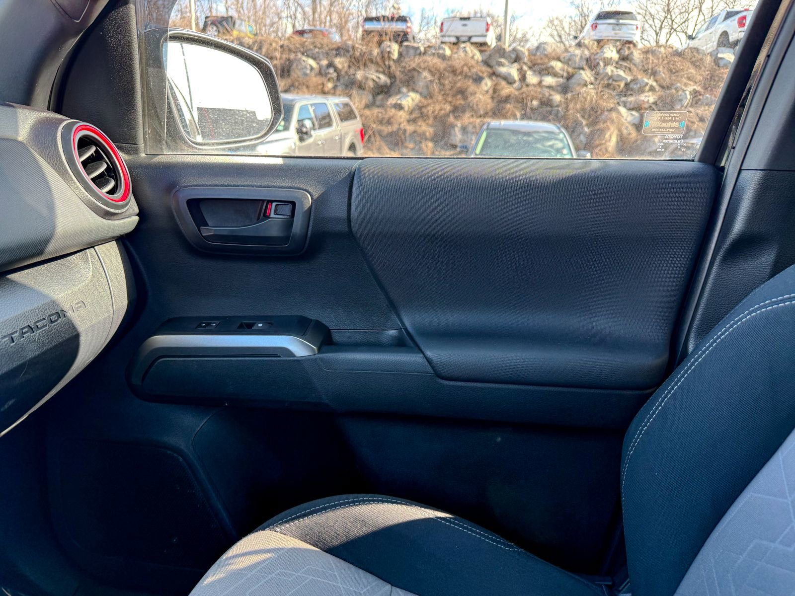 Used 2023 Toyota Tacoma TRD Sport w/ Black Out Package (TMS) image 36