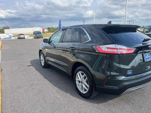 Certified 2024 Ford Edge SEL AWD/4WD image 7