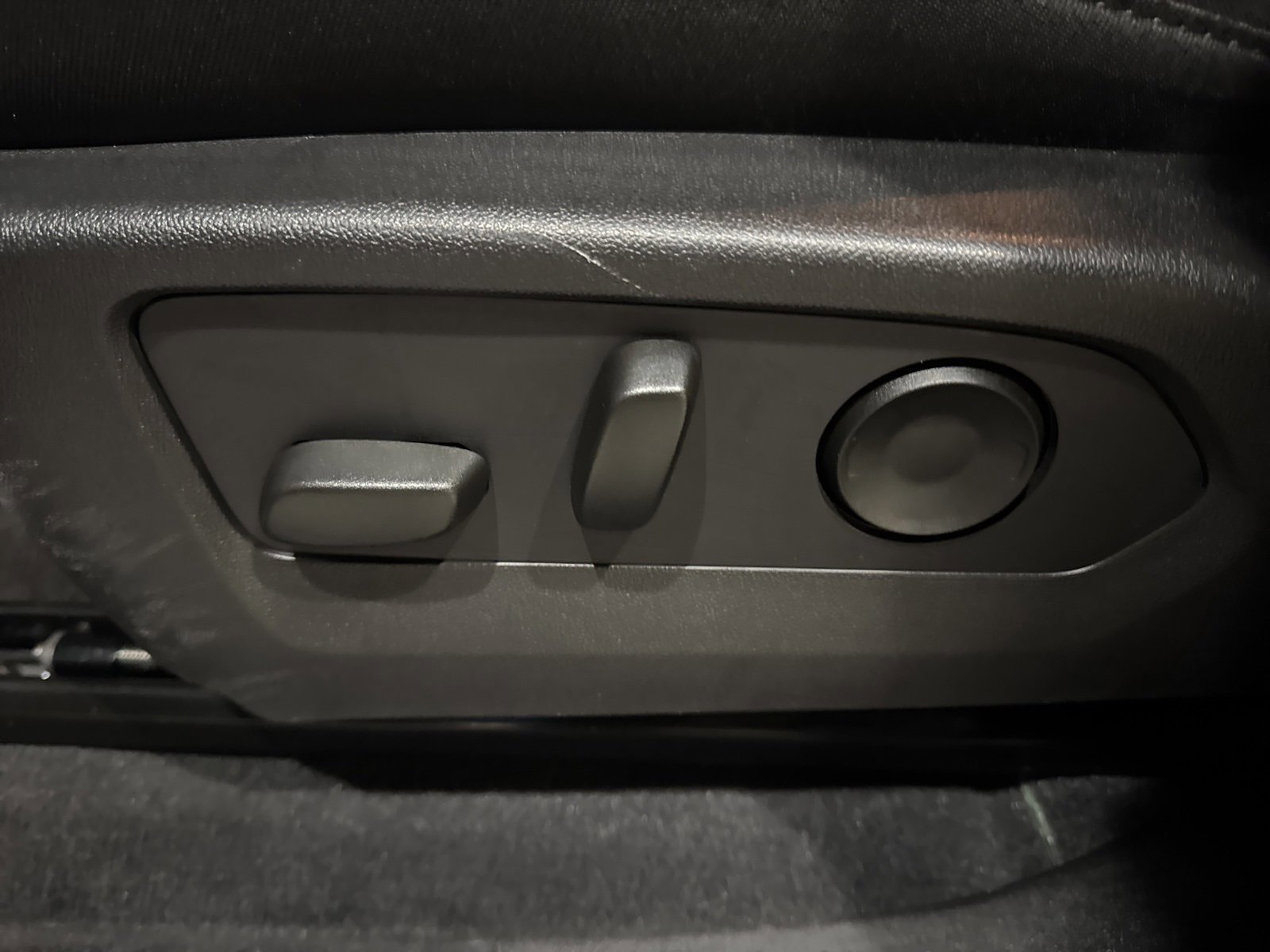 Used 2024 Chevrolet Colorado Trail Boss w/ Advanced Trailering Package image 25