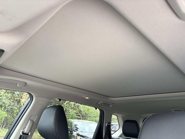 Used 2021 Nissan Rogue Platinum image 30