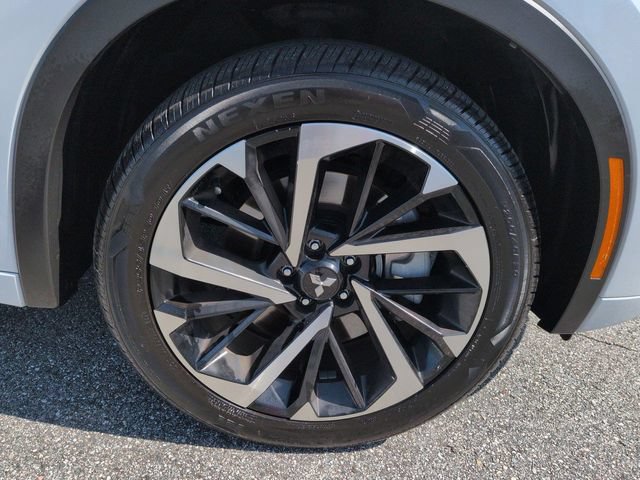 Used 2023 Mitsubishi Outlander SEL FWD image 11