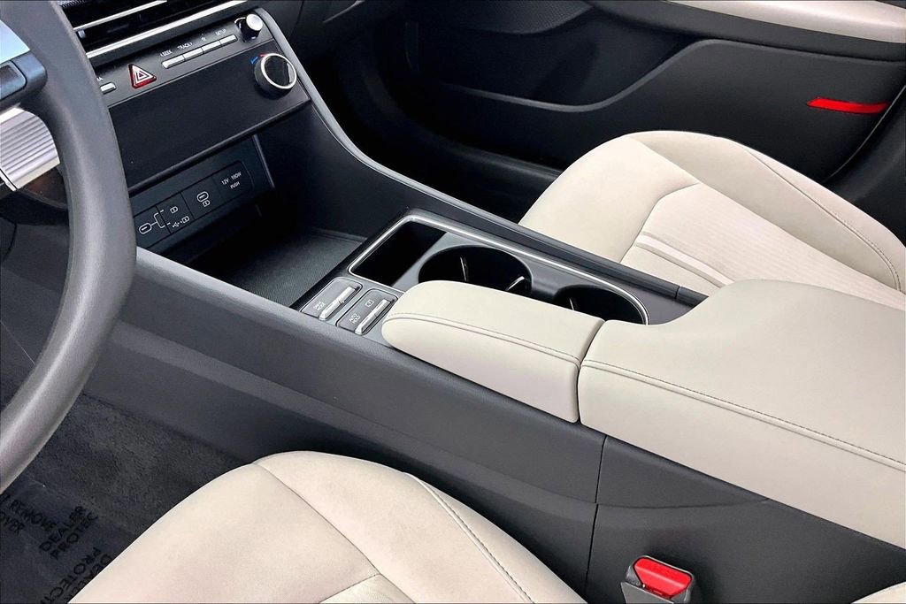 Used 2025 Hyundai Sonata SEL image 15