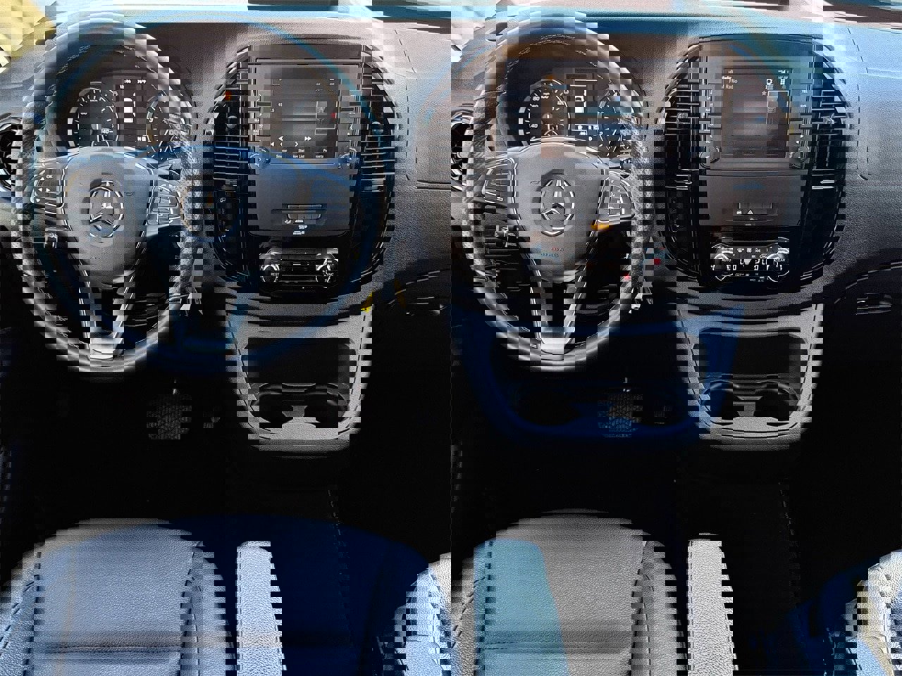 Used 2023 Mercedes-Benz Metris Passenger image 10